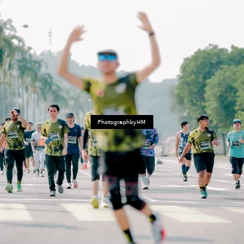 Runner Photo 6551010