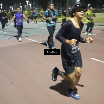 Runner Photo 6551033