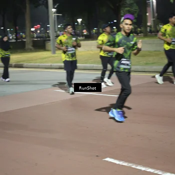 Runner Photo 6551044