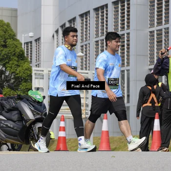 Runner Photo 6551056