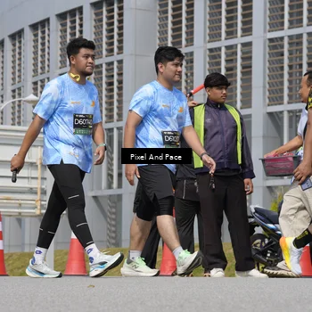 Runner Photo 6551072