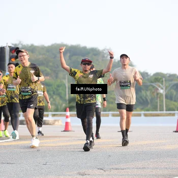 Runner Photo 6551098