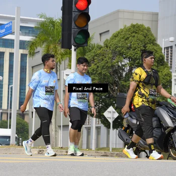 Runner Photo 6551102