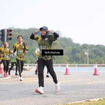 Runner Photo 6551120