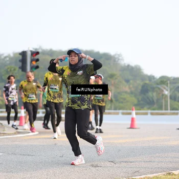 Runner Photo 6551122