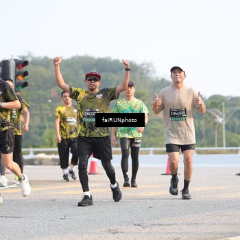 Runner Photo 6551123
