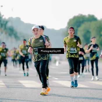 Runner Photo 6551189