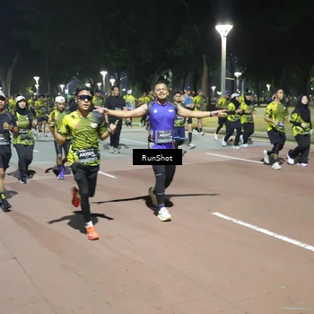 Runner Photo 6551212