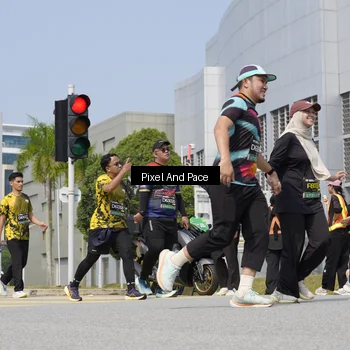Runner Photo 6551235
