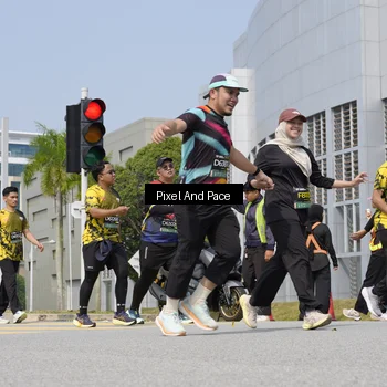 Runner Photo 6551236