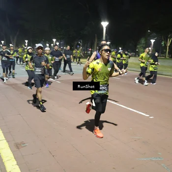 Runner Photo 6551246
