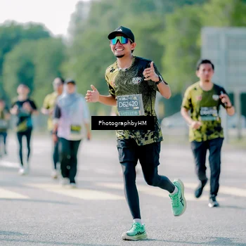 Runner Photo 6551261