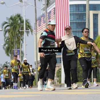 Runner Photo 6551304