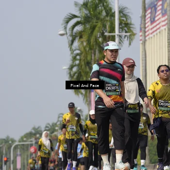 Runner Photo 6551341