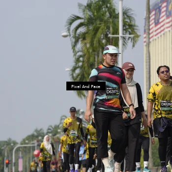 Runner Photo 6551355