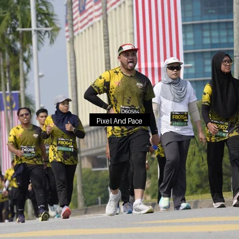 Runner Photo 6551406