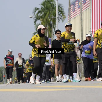 Runner Photo 6551465