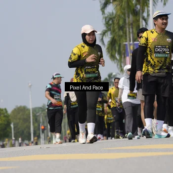 Runner Photo 6551474
