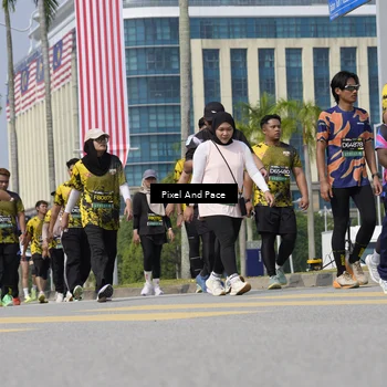 Runner Photo 6551554