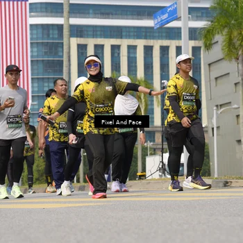 Runner Photo 6551593