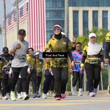Runner Photo 6551597