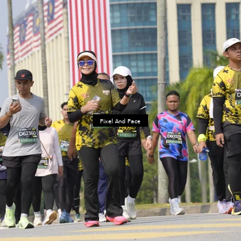 Runner Photo 6551615