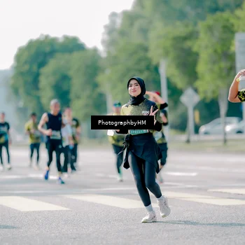 Runner Photo 6551642