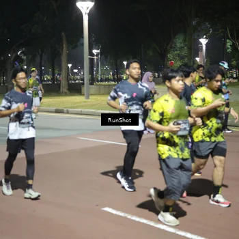 Runner Photo 6551643