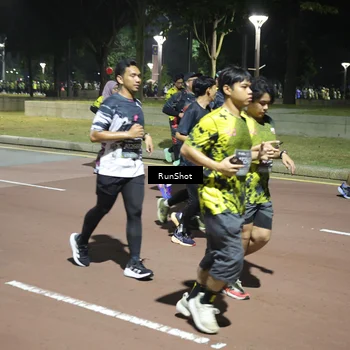 Runner Photo 6551660