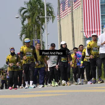 Runner Photo 6551686