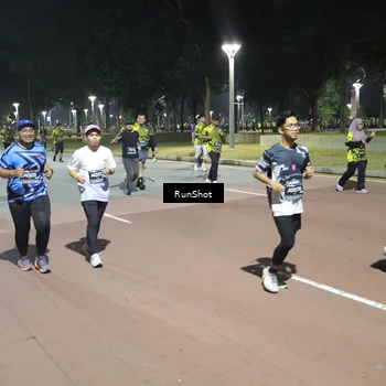 Runner Photo 6551690