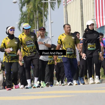 Runner Photo 6551693