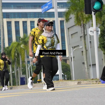 Runner Photo 6551696