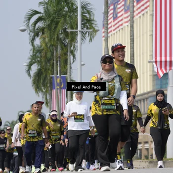 Runner Photo 6551770