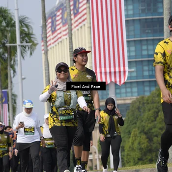 Runner Photo 6551774
