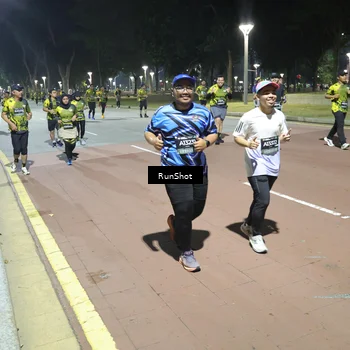 Runner Photo 6551786