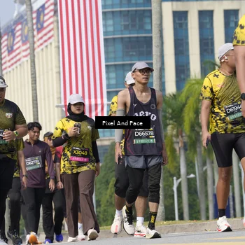 Runner Photo 6551802