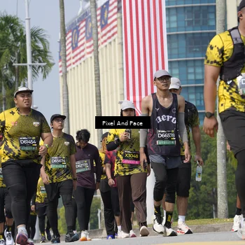 Runner Photo 6551804