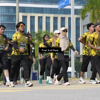 Runner Photo 6551839
