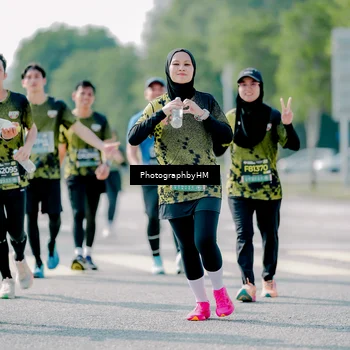 Runner Photo 6551859