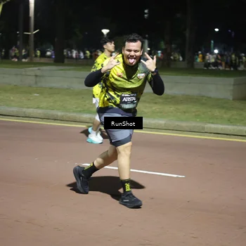 Runner Photo 6551877