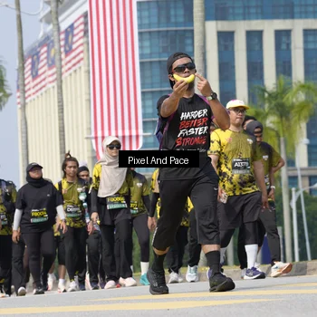 Runner Photo 6551881