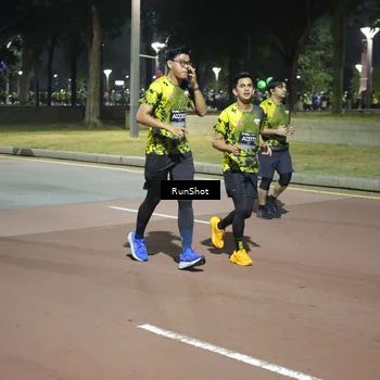 Runner Photo 6552011