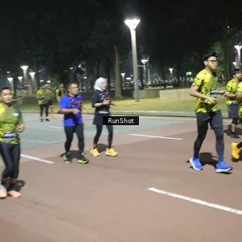 Runner Photo 6552032