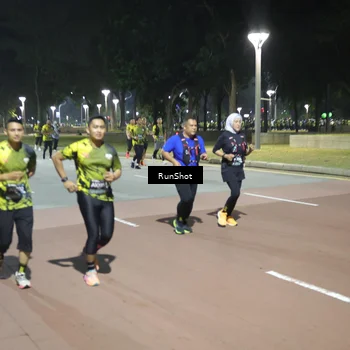 Runner Photo 6552046