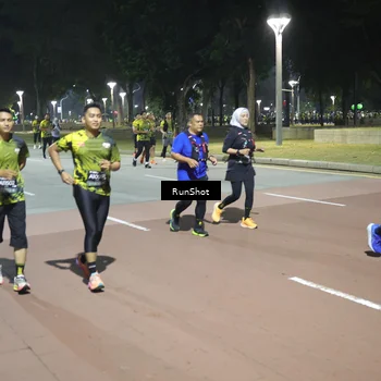 Runner Photo 6552048