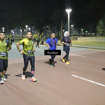 Runner Photo 6552049
