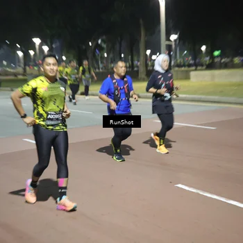 Runner Photo 6552053
