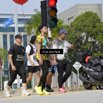 Runner Photo 6552057
