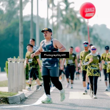 Runner Photo 6552069